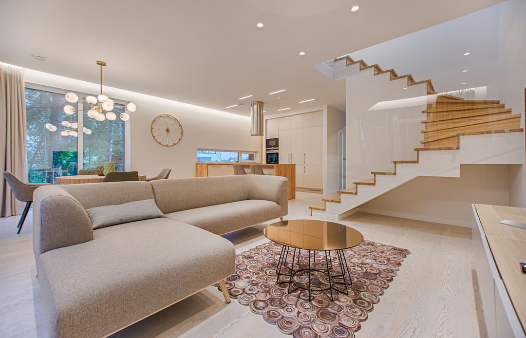 Family Apartment in Sheikh Zayed